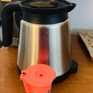 Keurig 32 ounce Carafe & Reusable Carafe Filter
